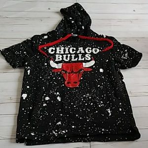 bulls short sleeve hoodie